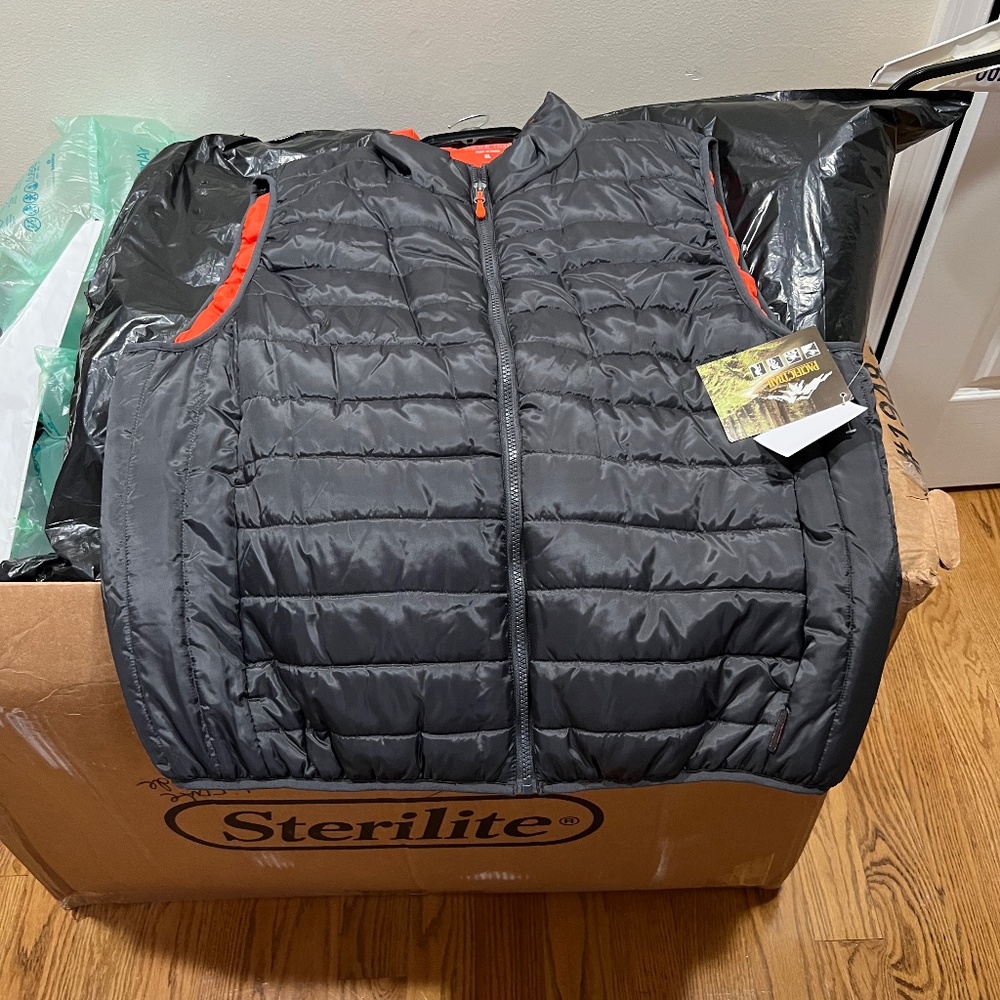 Pacific Trail NWT Charcoal Vest